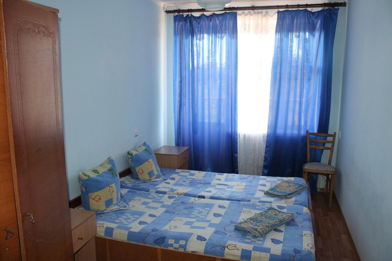 Kometa-2 Hotel Koblevo Phòng bức ảnh