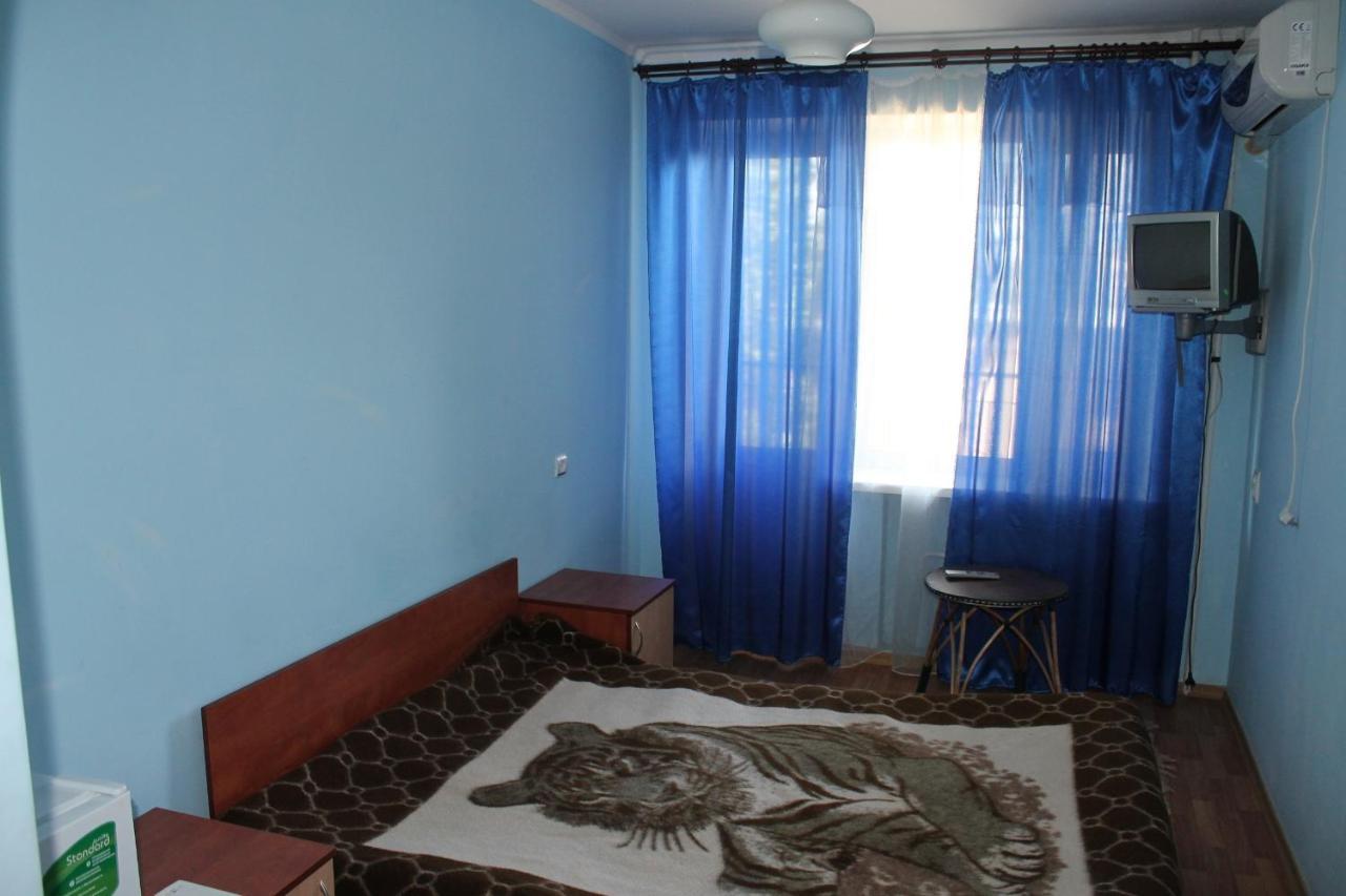 Kometa-2 Hotel Koblevo Phòng bức ảnh